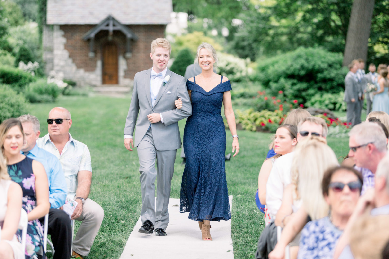 Summer Wedding At Wellfield Botanic Gardens Elkhart, IN